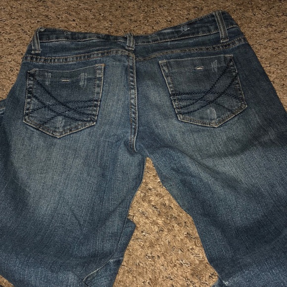 Ripped jeans - Picture 2 of 2